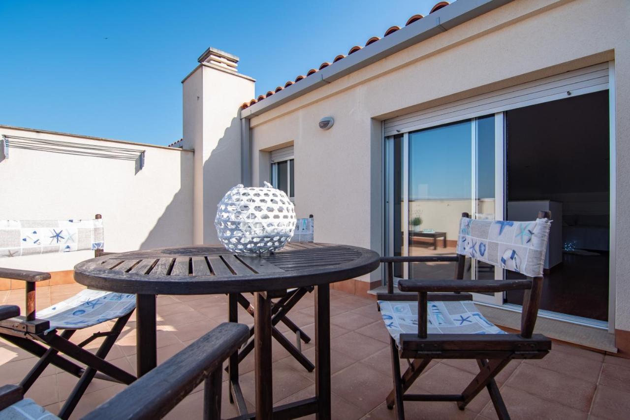 Attic Deltarelax Apartment Deltebre Exterior photo